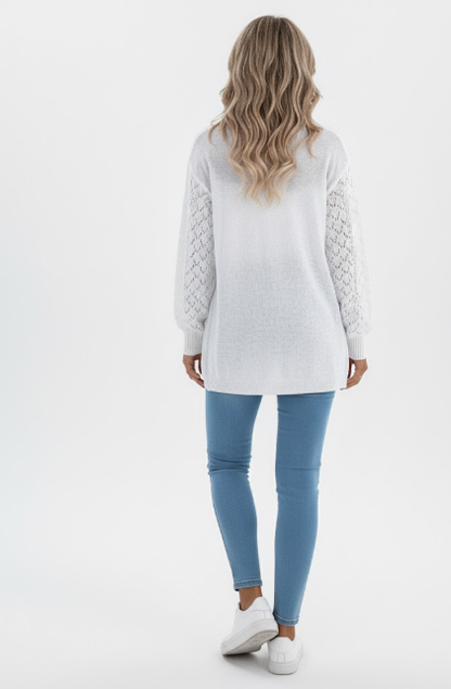 VERSATILE LAYERING KNIT